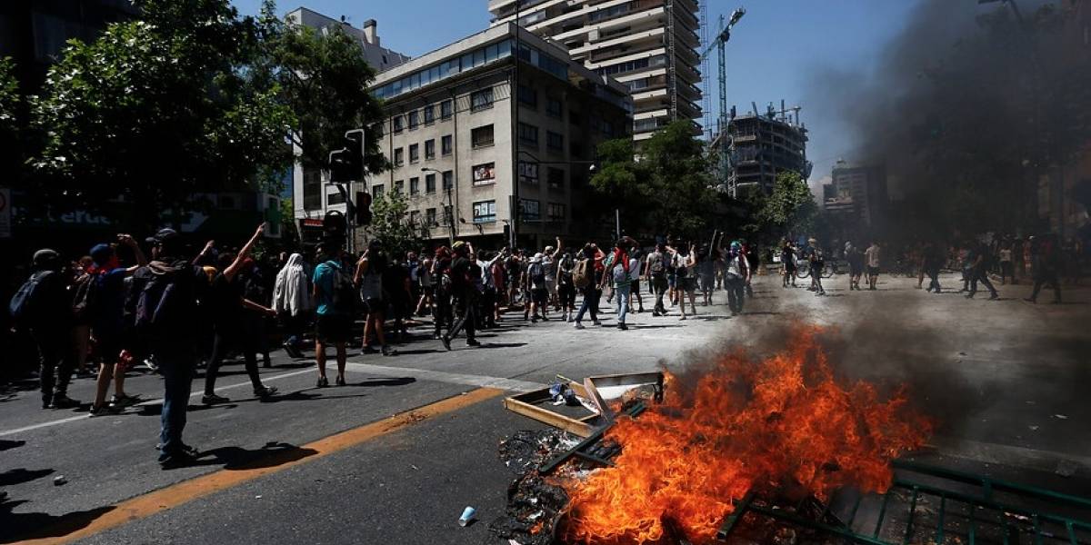Providencia bajo presión Precaución ante manifestaciones generaron cierre del Costanera Center