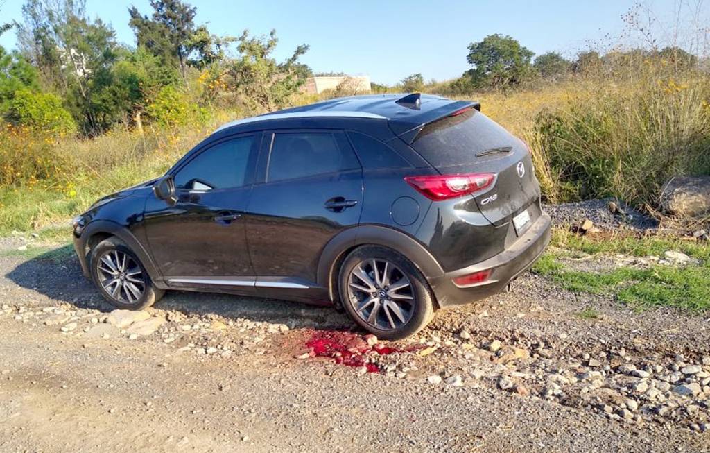 Localizan siete cadáveres dentro de tres camionetas en Tonalá, Jalisco
