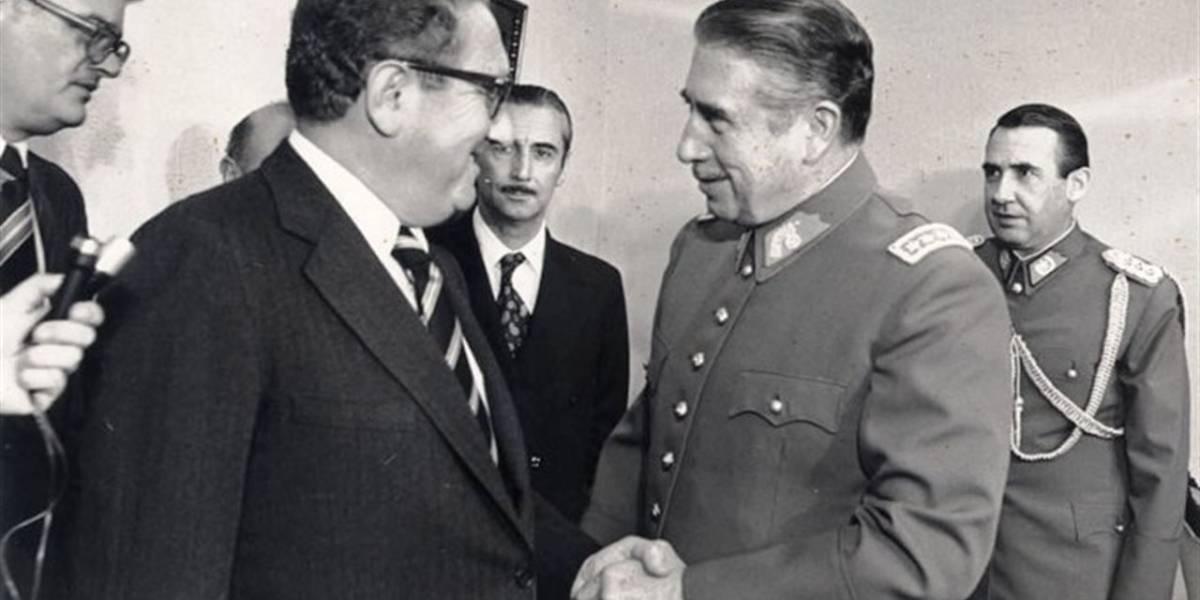 Henry Kissinger, el hombre que ayudó a derrocar a Salvador Allende, habla de IA: "Cambiará la naturaleza de la guerra"