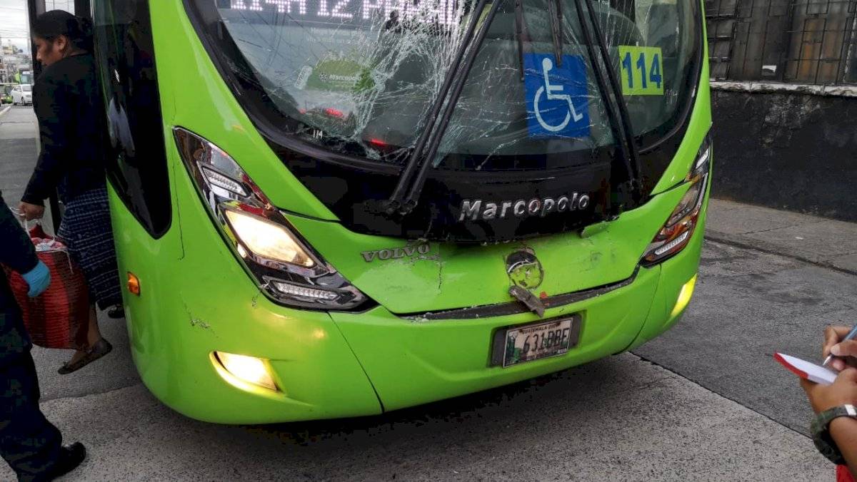 accidente de Transmetro en zona 1