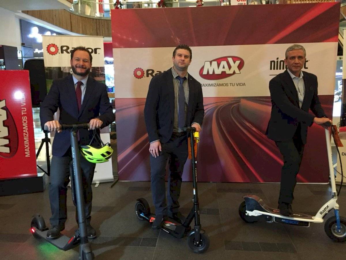 Scooter Tiendas Max