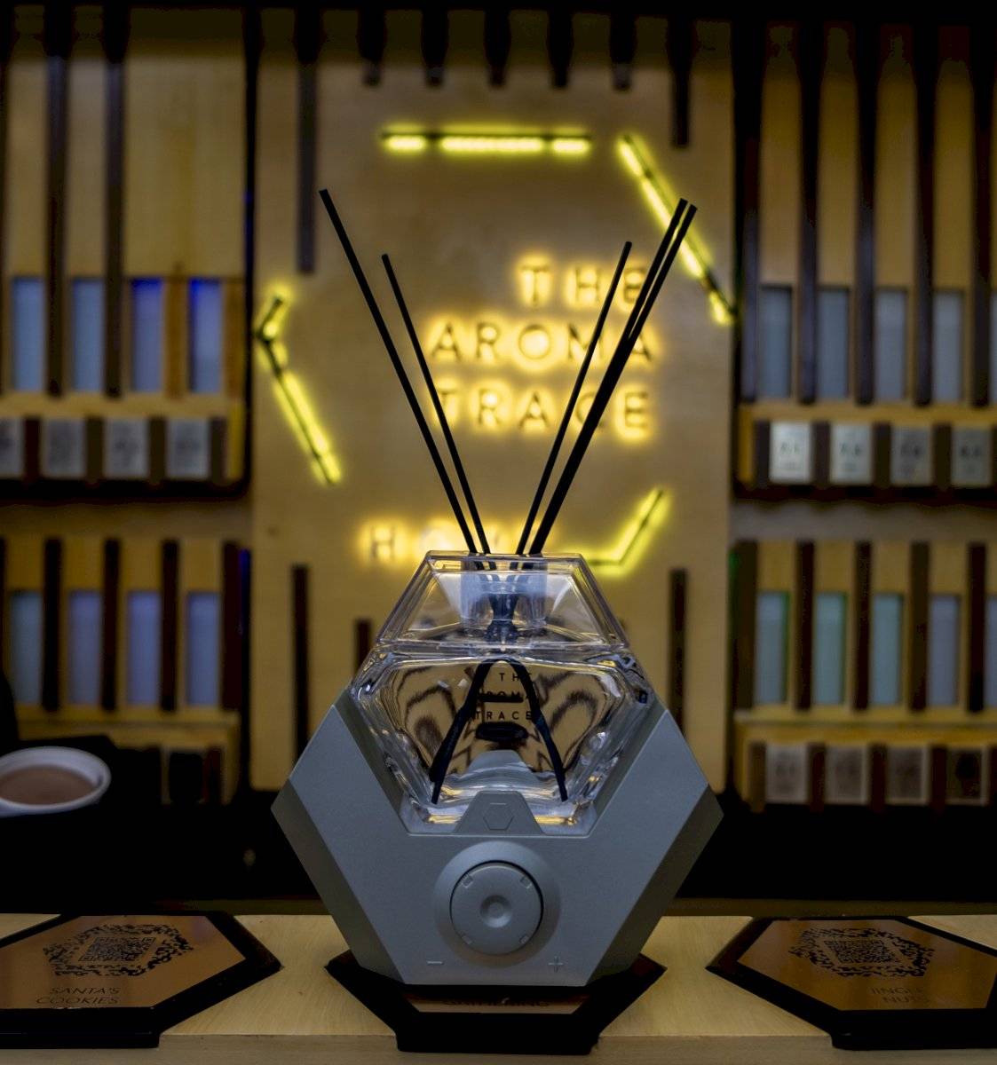 The aroma trace home