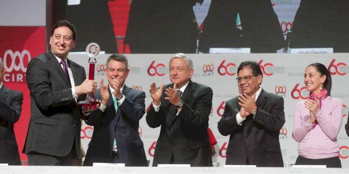Considerará AMLO reducir tiempos oficiales en radio y televisión Considerará AMLO reducir tiempos oficiales en radio y televisión