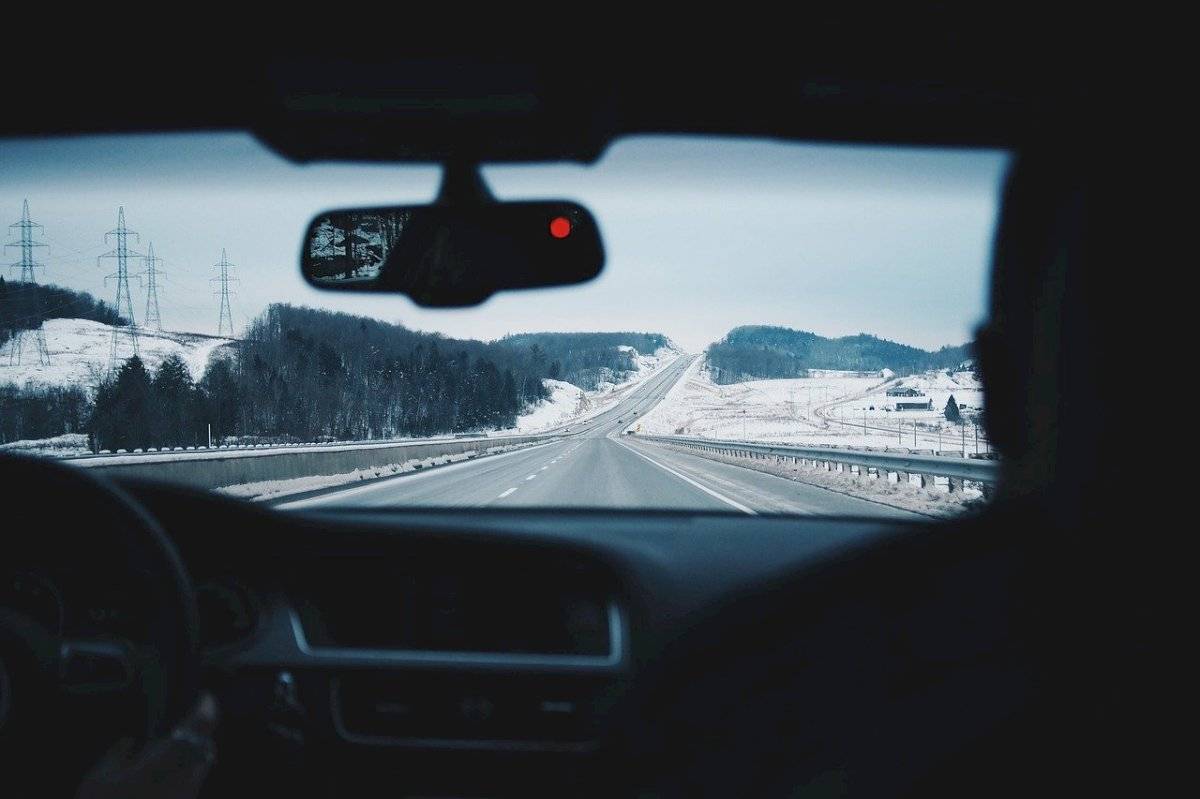 auto frío invierno
