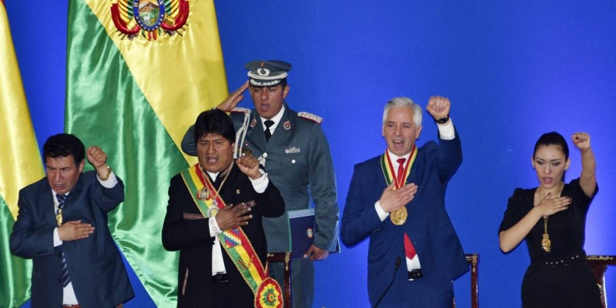Renuncia el ministro de Minería y afirma que queman su casa Renuncia el ministro de Minería y afirma que queman su casa