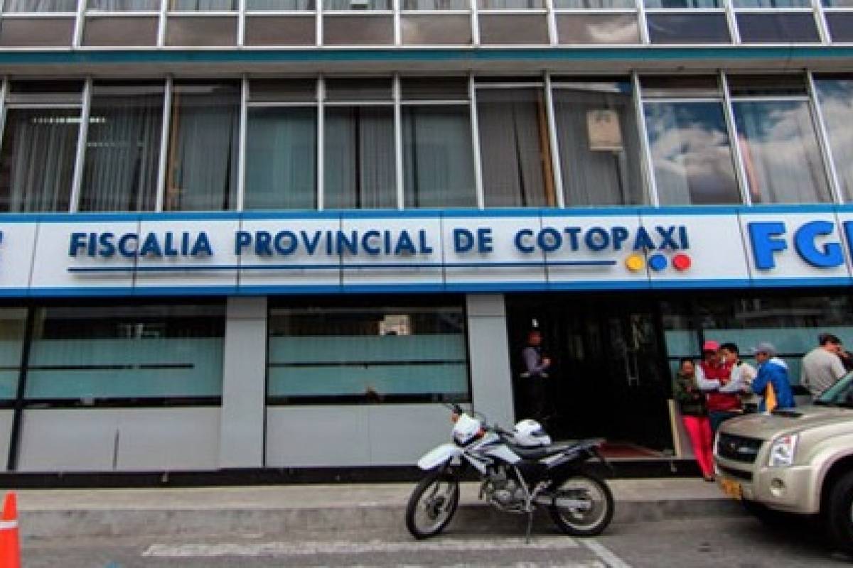 Pena máxima por femicidio en Latacunga a hombre que mató a su pareja y bebé - Metro Ecuador
