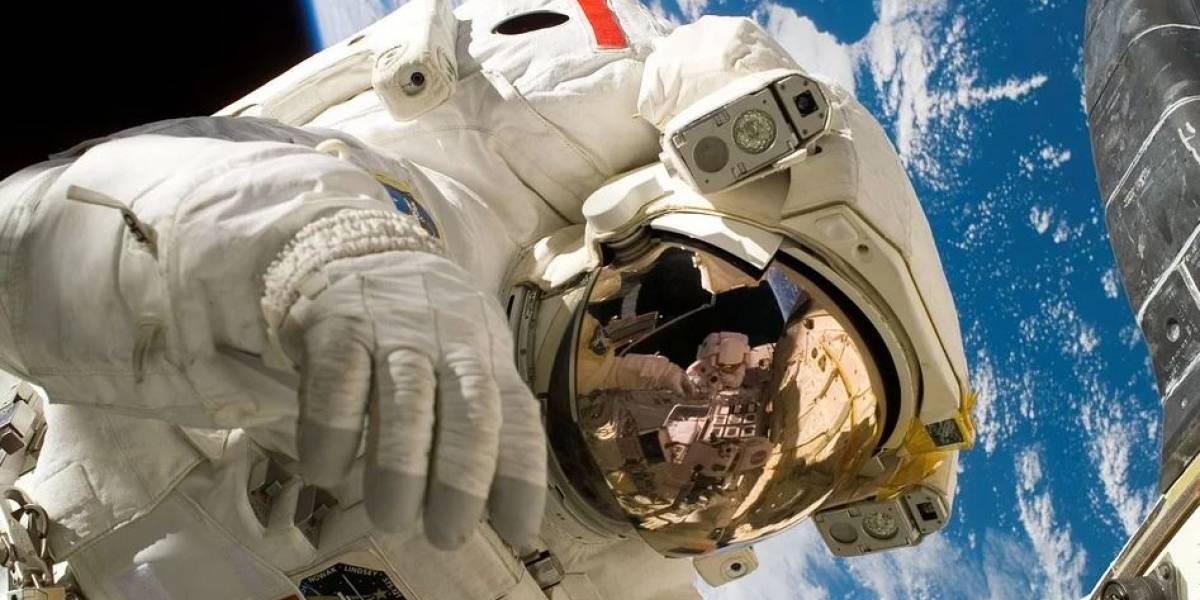 NASA: jefe de misiones tripuladas renuncia justo antes de misión con SpaceX