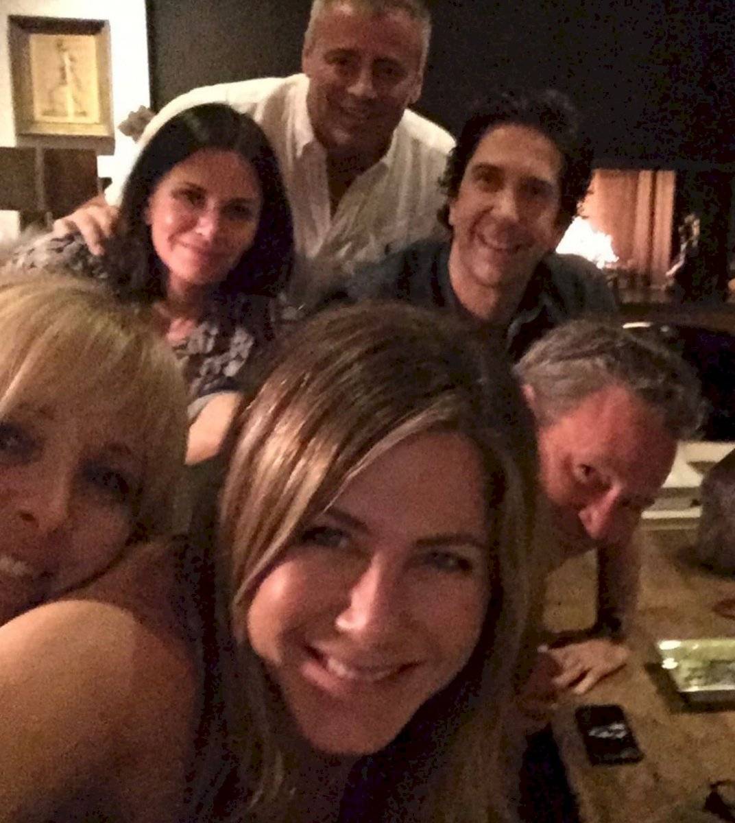 Atores de Friends reunidos