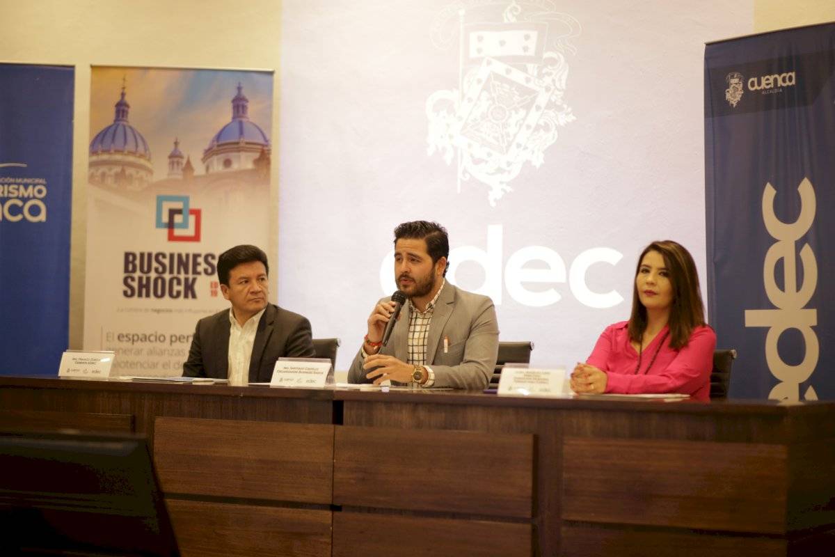 Cumbre de Negocios Business Shock en Cuenca