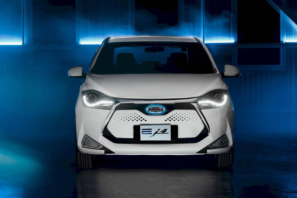 JAC E-J4