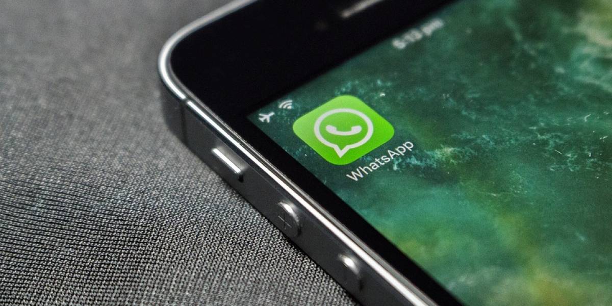 Así puedes guardar un chat de WhatsApp fuera de la app