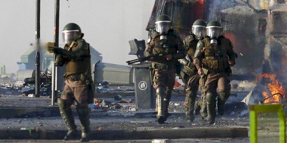 "Son más parecidos a una piedra que a una bala de goma": estudio concluye que balines de Carabineros son 80% metálicos y apenas 20% de caucho