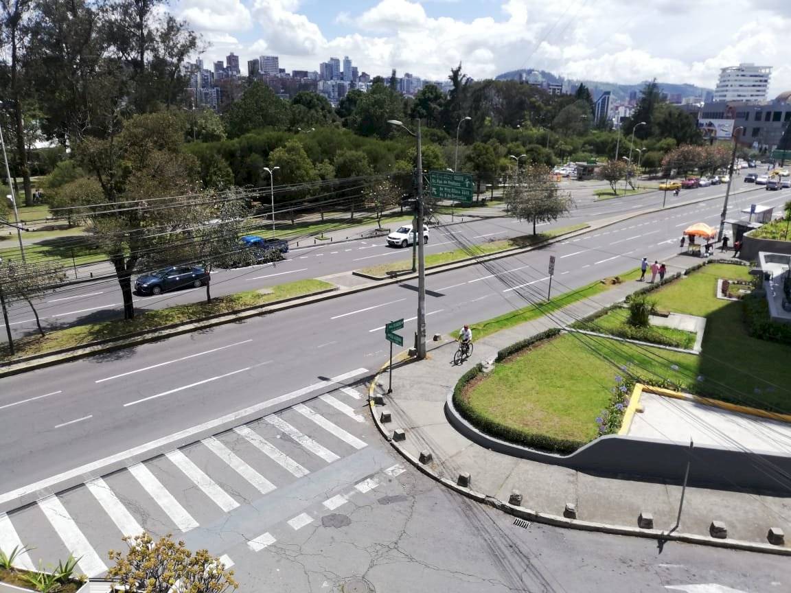 Ciclistas sorprendidos por cancelación del ciclopaseo en Quito este 17 de noviembre