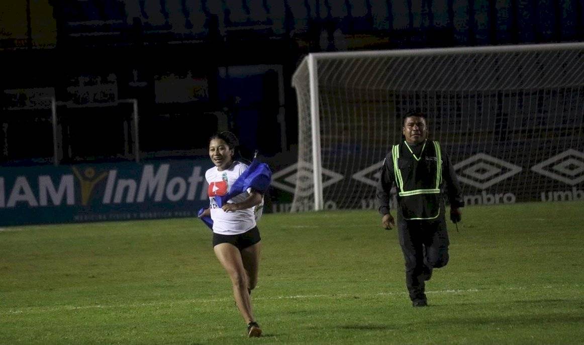 Esme la Chispuda TV pide disculpas