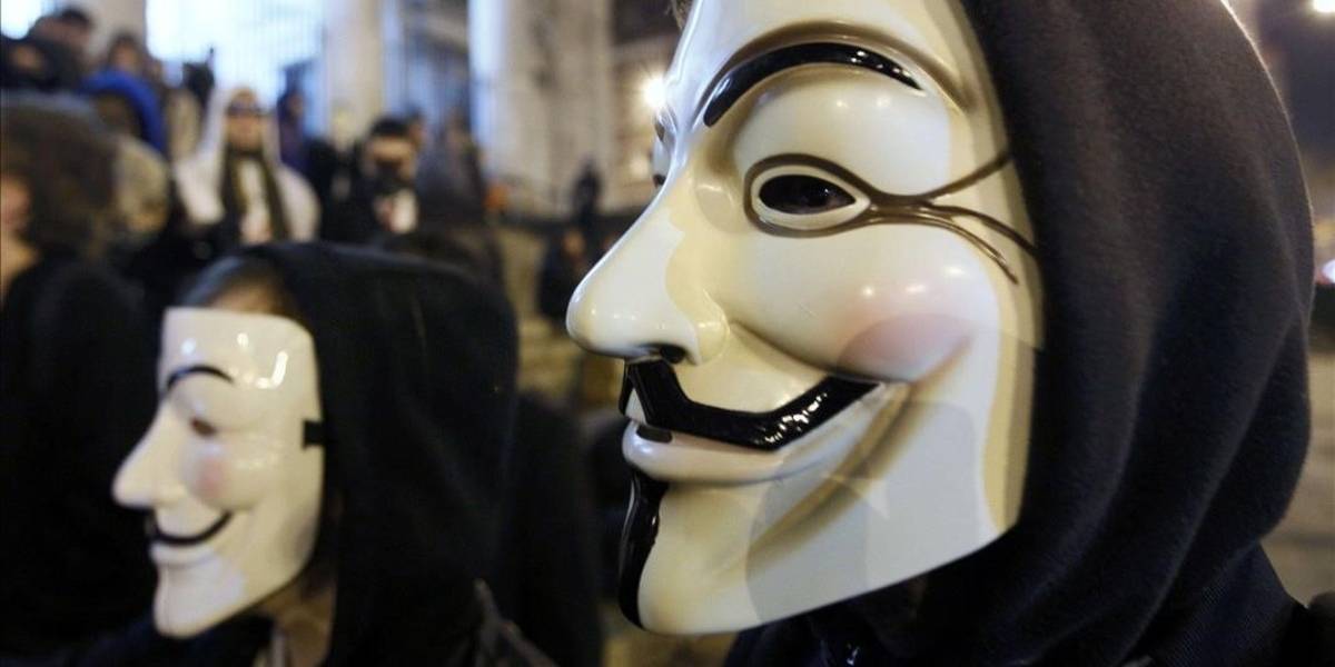 La regla de Twitter que está eliminando posteos y bloqueando usuarios que filtren información personal en Chile
