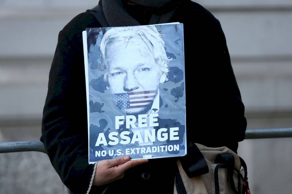 Julian Assange
