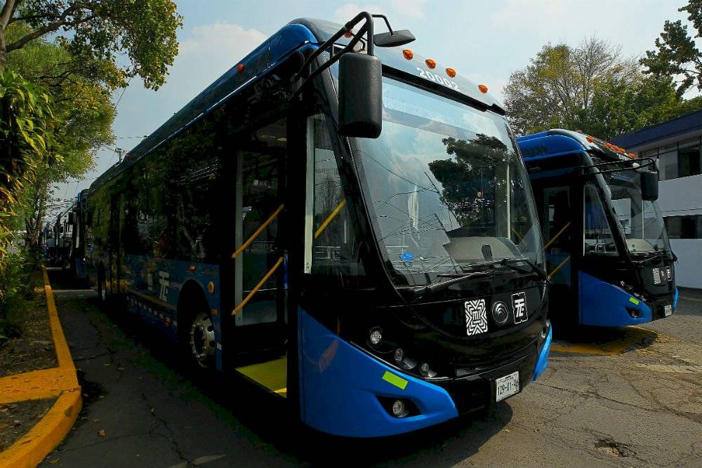 trolebuses