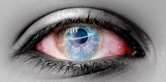 Ingenieros chilenos diseñan telescopio del tamaño de un ojo para mirar las estrellas Ingenieros chilenos diseñan telescopio del tamaño de un ojo para mirar las estrellas