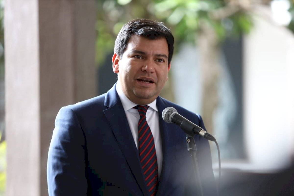 César Litardo