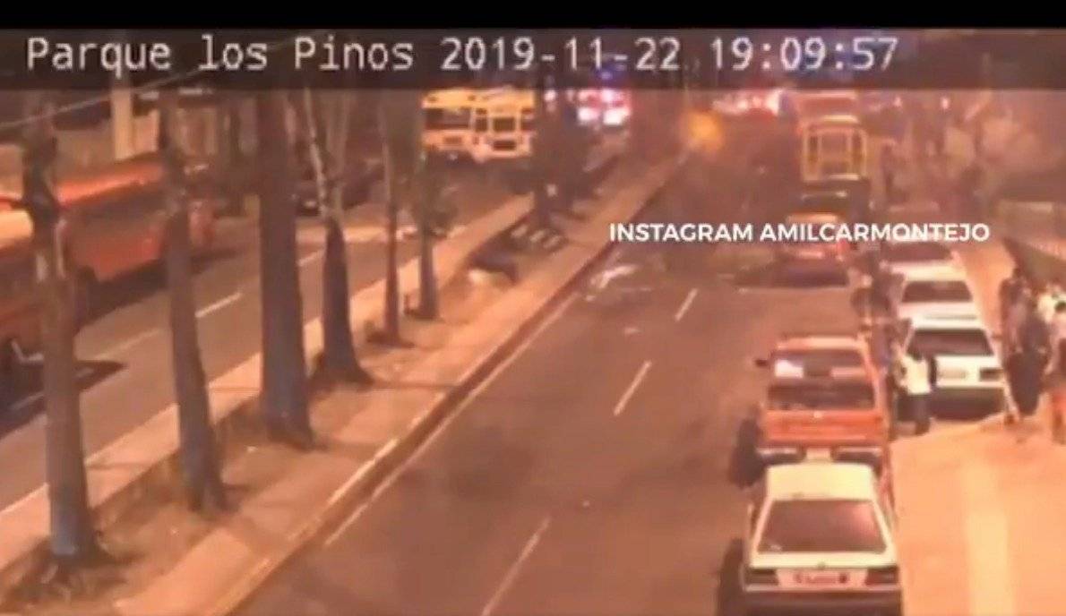Atentado contra agentes de la Policía Nacional Civil.