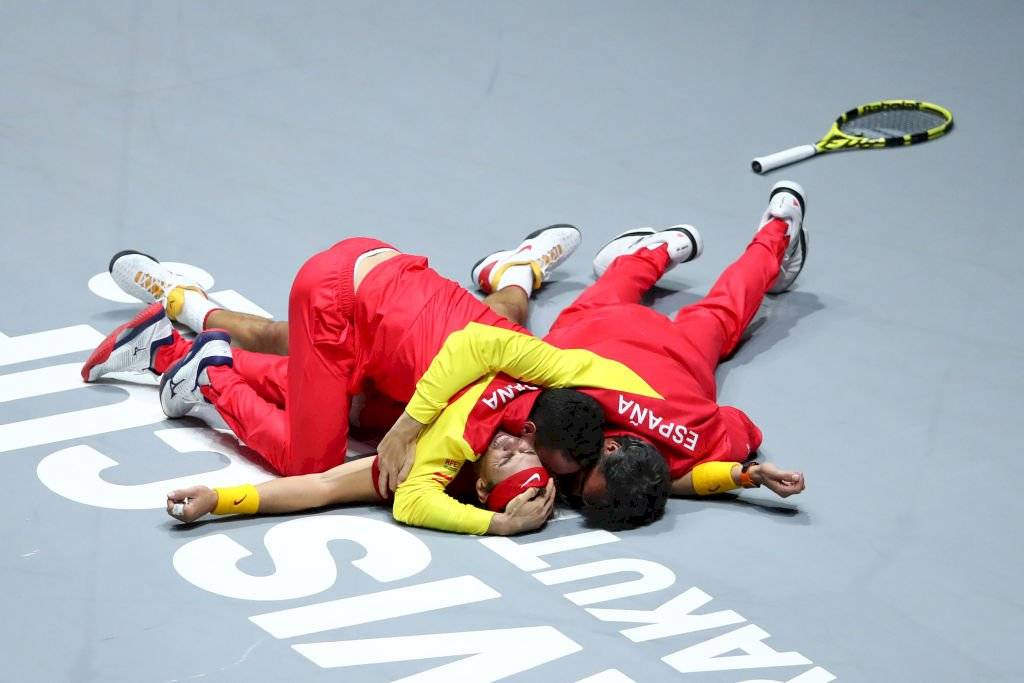 España