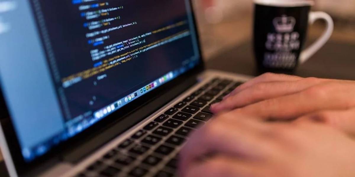 Cuatro herramientas con las que puedes enviar archivos pesados por Internet