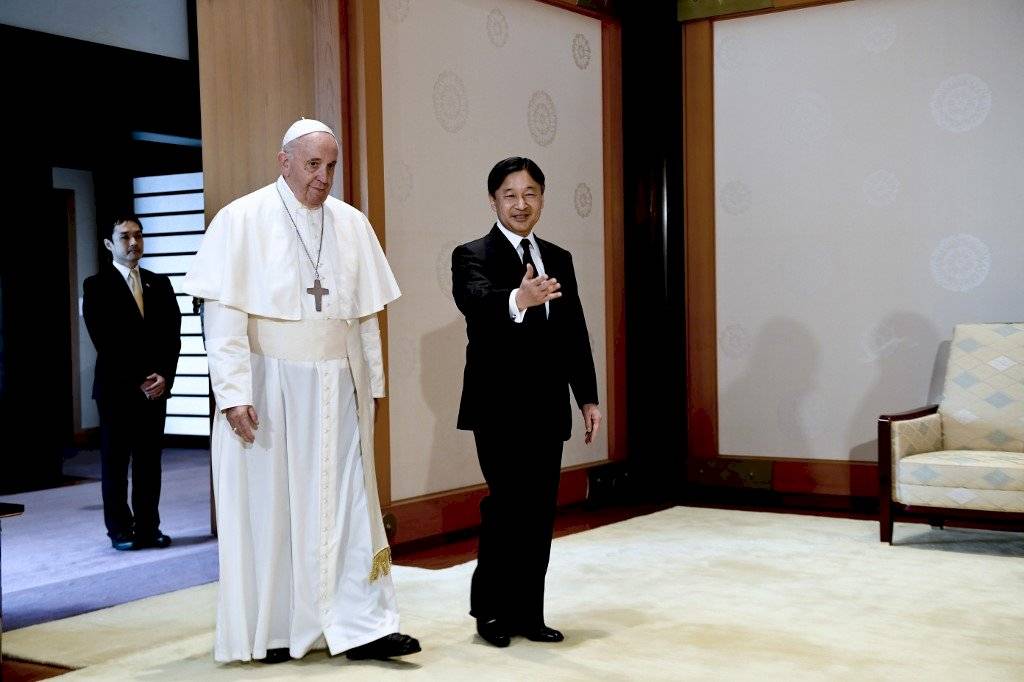 Emperador Naruhito recibe al papa Francisco