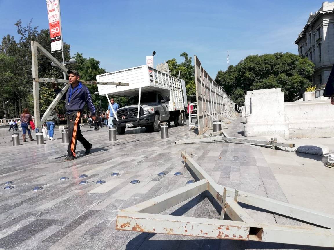 Blindan monumentos y negocios previo a marcha #25N