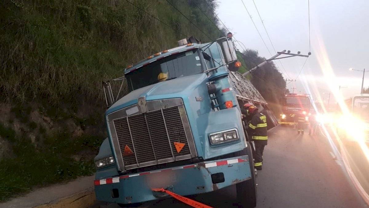 Accidente en Autopista General Rumiñahui