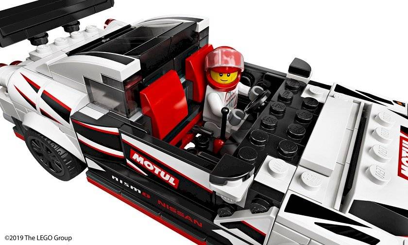 Nissan GT-R NISMO en LEGO