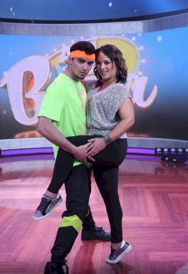 Bailando Adamari Lopez