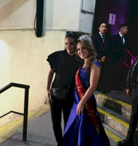 Daniela Almeida, junto a Sofía Arteta, directora ejecutiva de la Fundación Reina de Quito