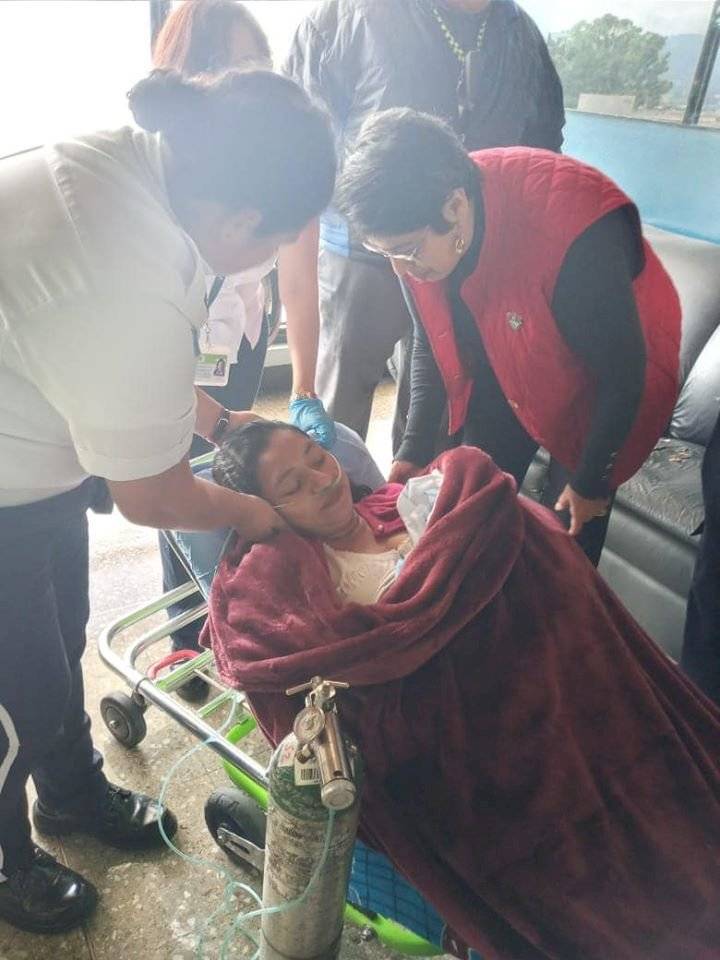 Mujer da a luz en la Municipalidad de Guatemala