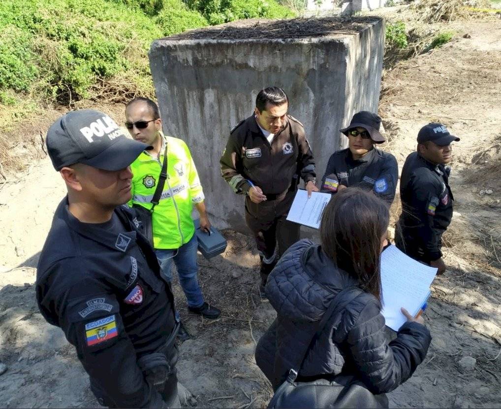 Hallan osamentas en Pomasqui