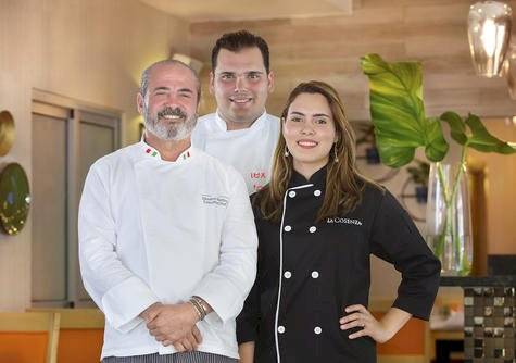 Silvestre Merlino, Julio Zeballos y EstefaniÌ a Zeballos