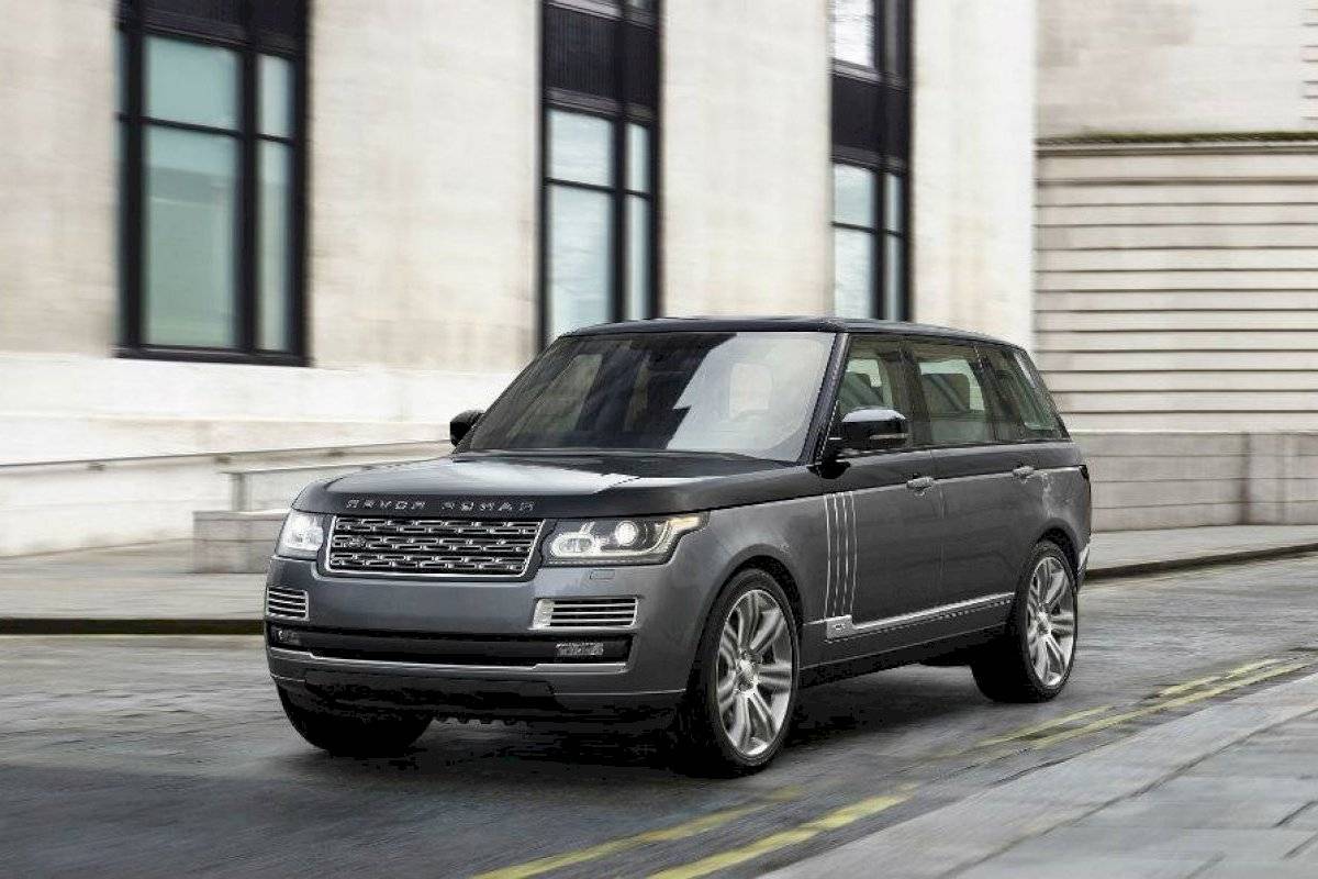 Land Rover estrena en Chile exclusivos modelos de súper lujo ...