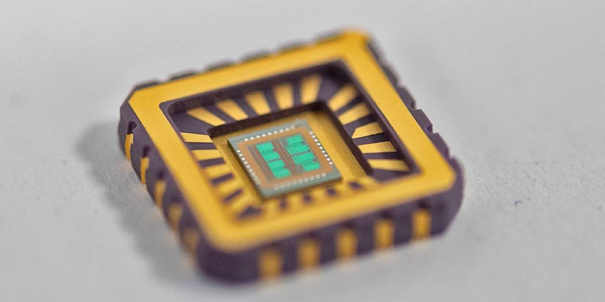 Ciencia: Crean la primera neurona artificial que viene en forma de chip