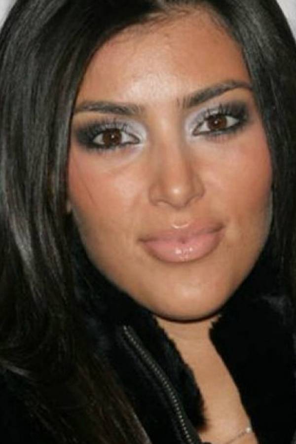 Así lucía Kim Kardashian antes de las cirugías y “al natural”