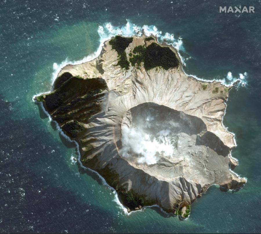 volcán Whakaari en Nueva Zelanda