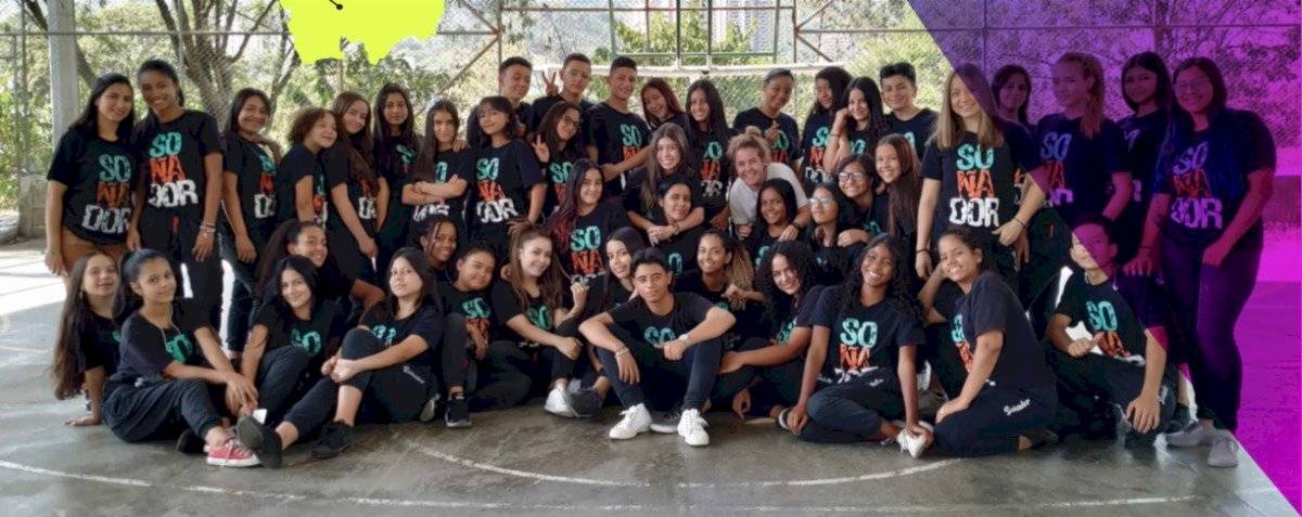 Soñadores fundación Maluma