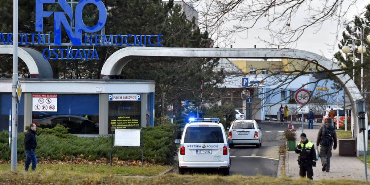 Tiroteo en hospital de República Checa deja seis muertes