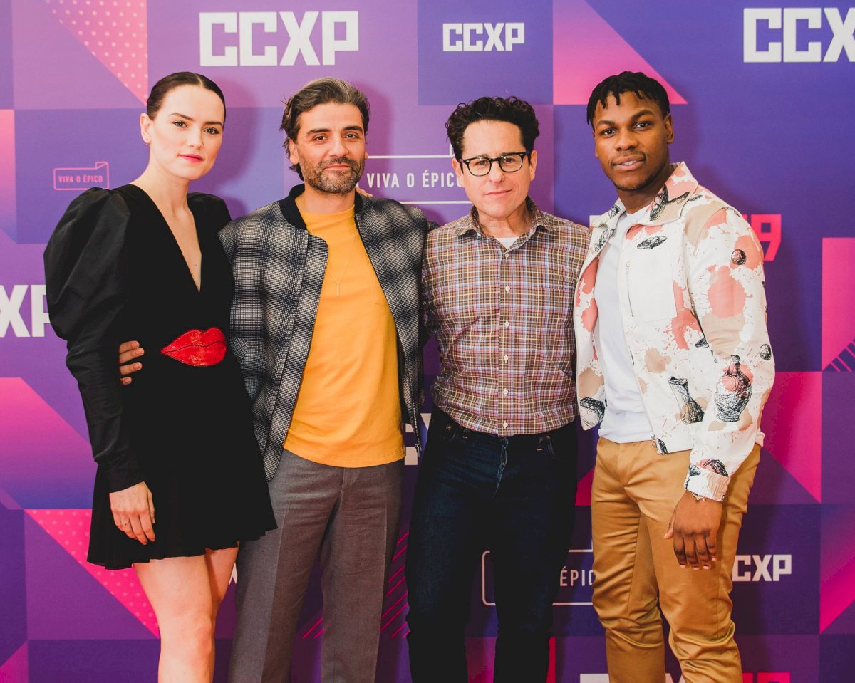 Daisy Ridley, Oscar Isaac, J.J. Abrams y John Boyega en Comic Con Sao Paulo 2019