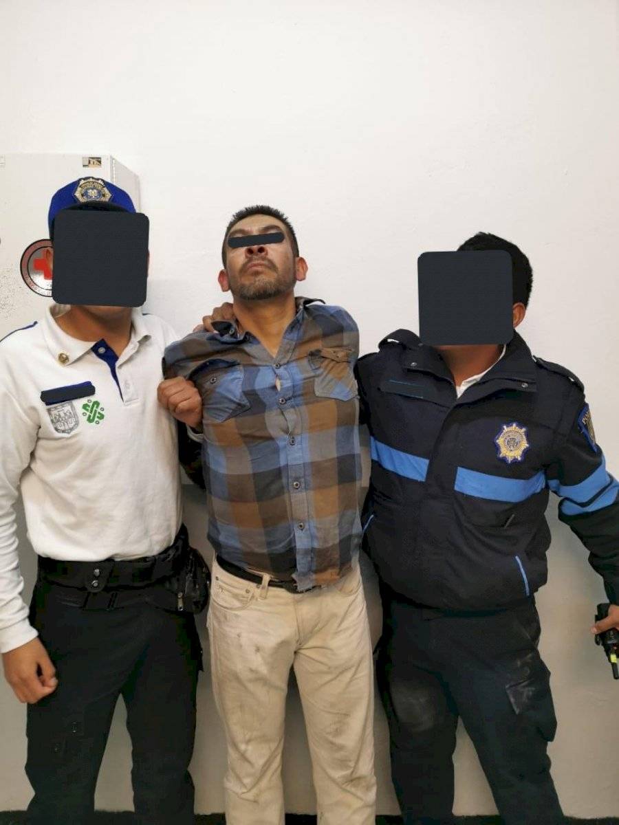 Borracho en vías del metro