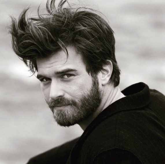Kivanc Tatlitug hombres medio oriente