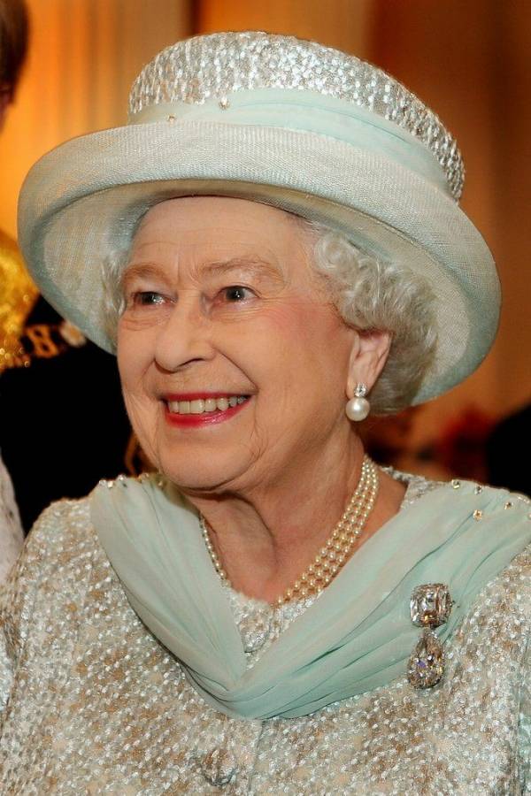 Los aretes de la Reina Isabel II que usó Kate Middleton