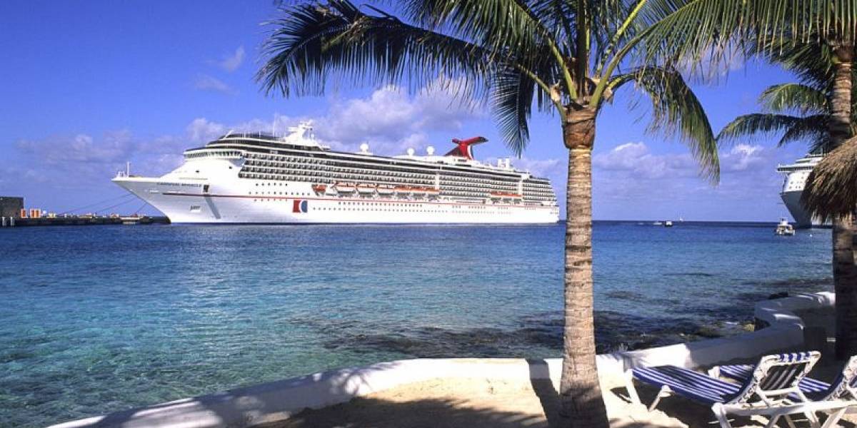 Ahora: dos cruceros Carnival acaban de chocar en México