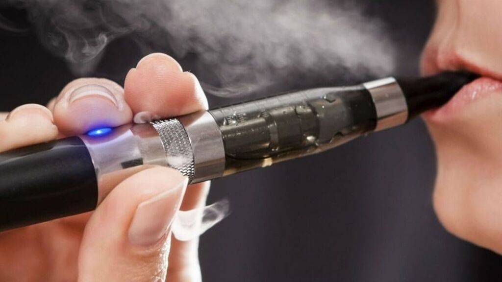 Nueva edad mínima para cigarrillos electrónicos Cigarrillos electrónicos