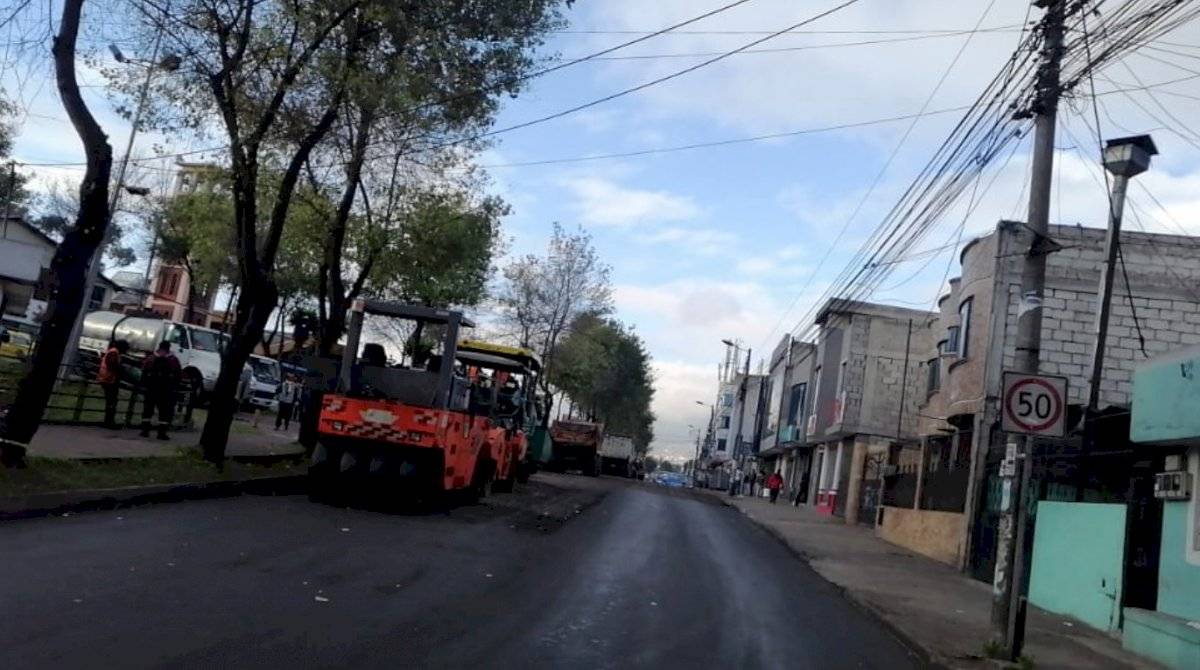 Trabajos de repavimentación sobre la Av. Cardenal de la Torre.