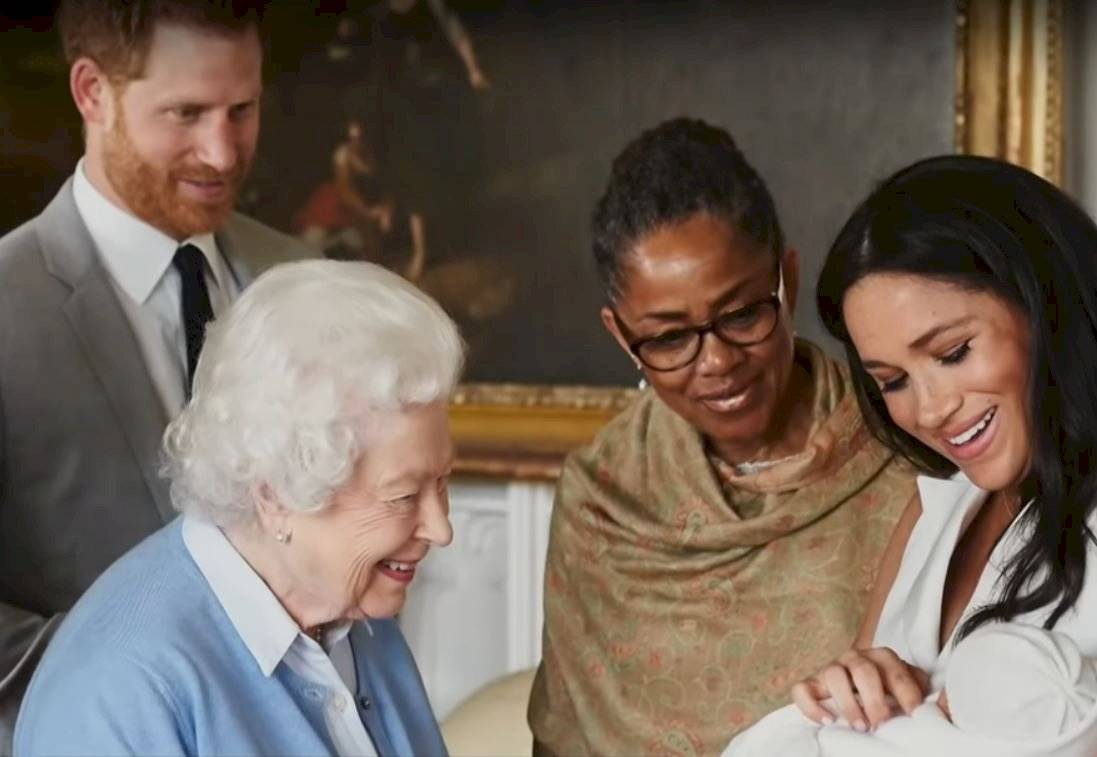 Mensaje navideño Reina Isabel II