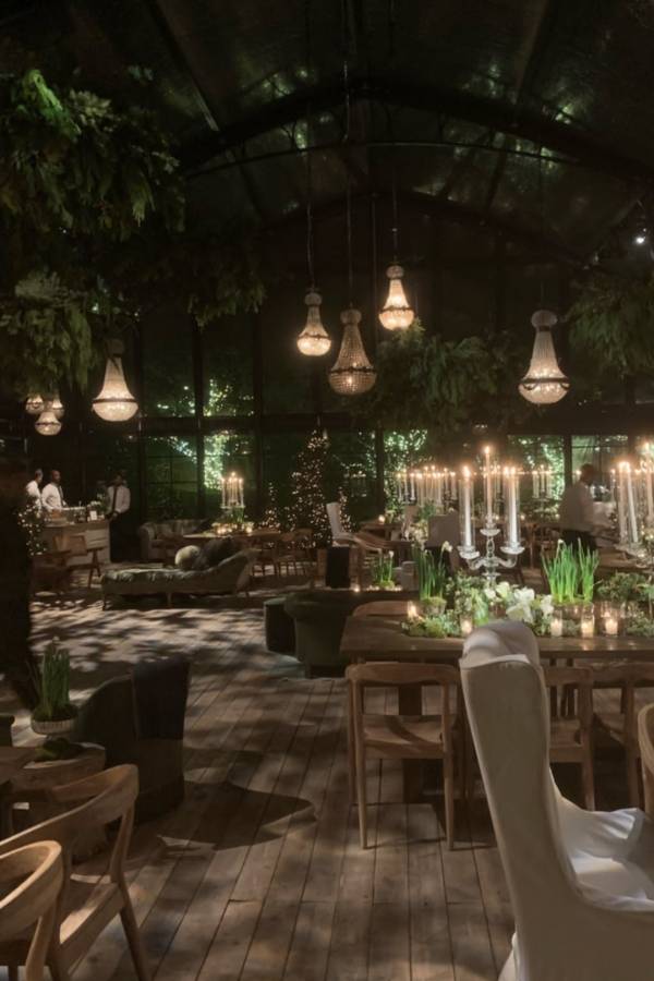 La decoración con madera fue el tema central de la fiesta de Navidad de las Kardashians